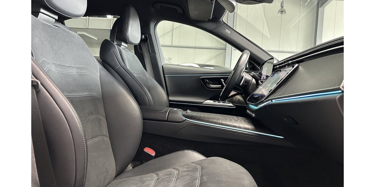 Mercedes-Benz E 200 AMG ADVANCED+ STANDHEIZUNG-DISTRONIC-360°! 24.993 km 53.489 &euro; Groß-Umstadt 64823