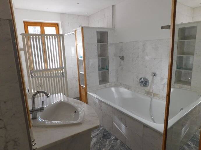 Mehrfamilienhaus, Wohnhaus Aschaffenburg Gailbach - 6 Zimmer, 170 m&sup2;, 699.000&euro; | Angebot:25771090