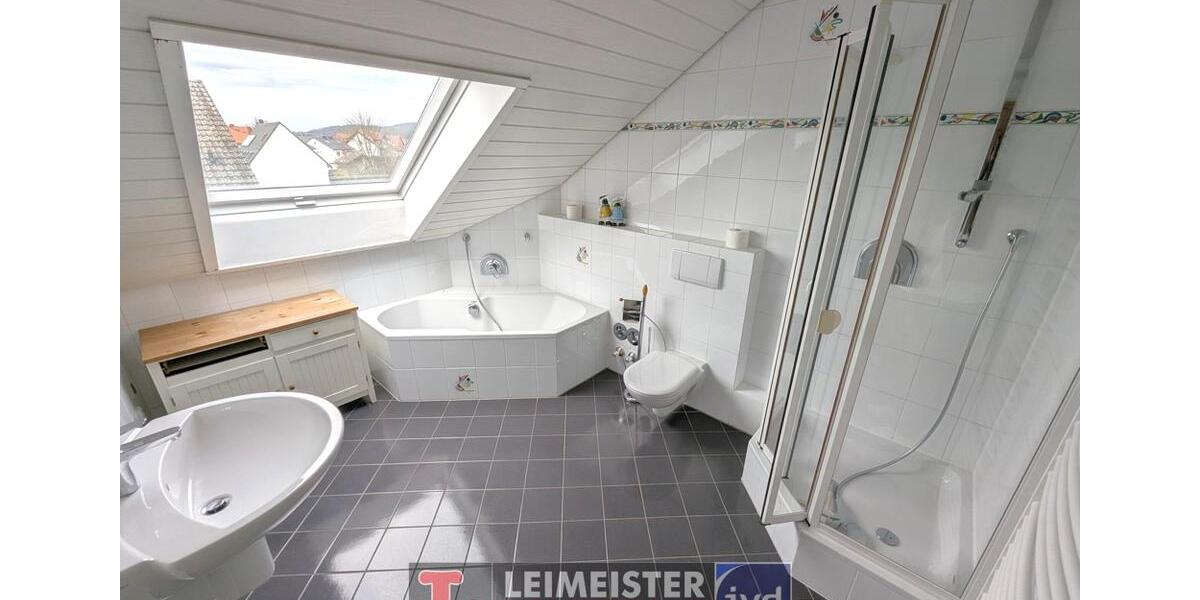 Dachgeschoßwohnung Niedernberg - 2 Zimmer, 67 m&sup2;, 780&euro; | Angebot:26293167