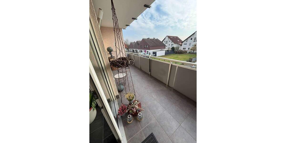 Etagenwohnung Rodgau Jügesheim - 3 Zimmer, 87 m&sup2;, 330.000&euro; | Angebot:25702410