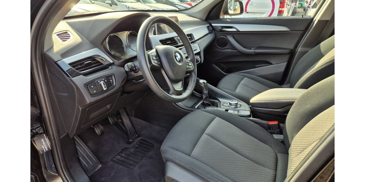 BMW X1 sDrive 18 i Advantage LED, Navigation 53.758 km 17.890 &euro; Rodgau 63110