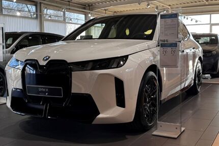 BMW iX 1.599 km 94.499 &euro; Hainburg 63512