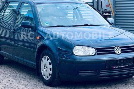 VW Golf 228.000 km 1.499 &euro; Hanau 63452