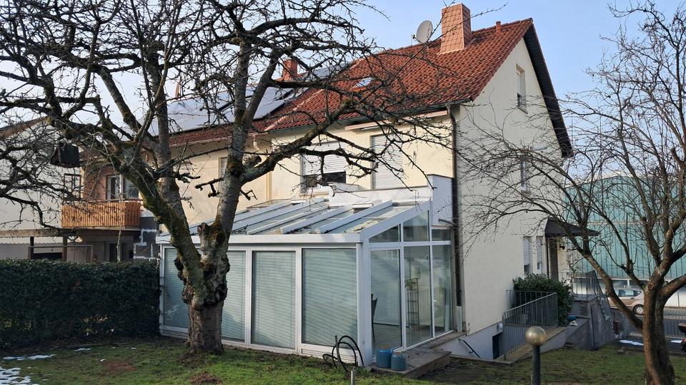 Doppelhaushälfte Goldbach - 6 Zimmer, 135 m&sup2;, 1.550&euro; | Angebot:26417757
