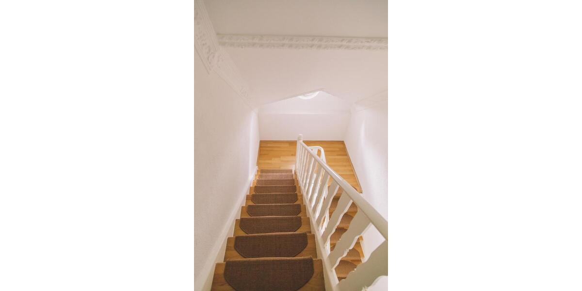 Dachgeschoßwohnung Hanau - 2 Zimmer, 68 m&sup2;, 900&euro; | Angebot:26296793