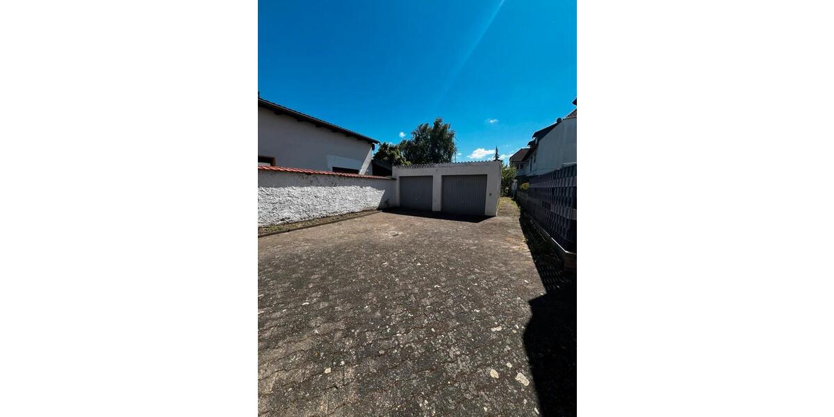 Einfamilienhaus Münster (Hessen) - 9 Zimmer, 195 m&sup2;, 2.175&euro; | Angebot:26591385