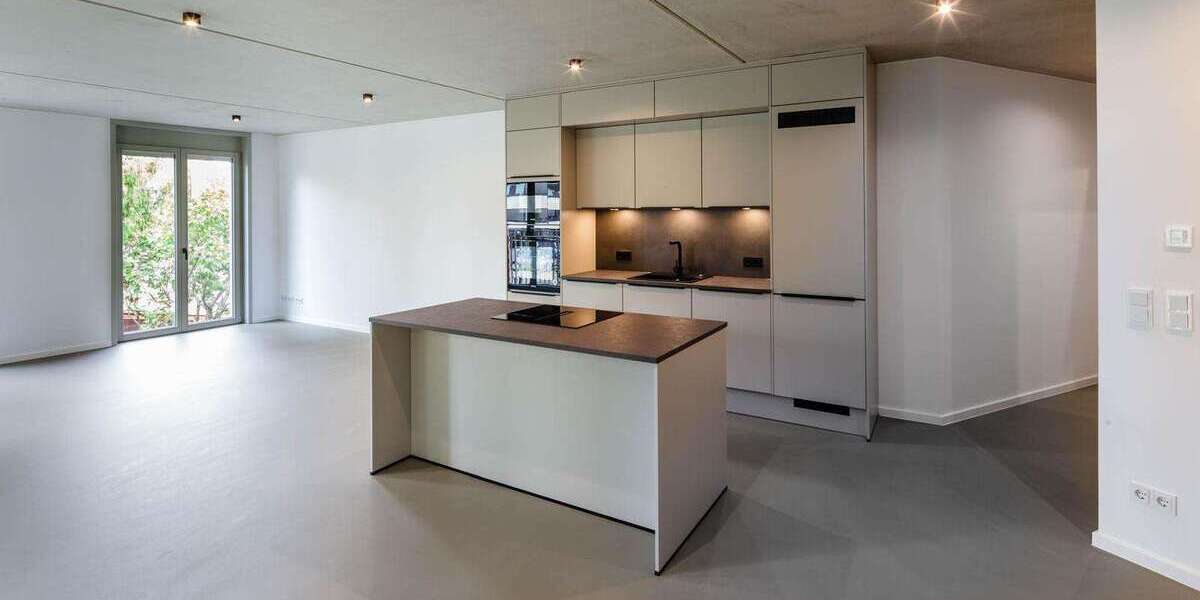 Etagenwohnung Hanau - 2 Zimmer, 83 m&sup2;, 1.370&euro; | Angebot:25968381