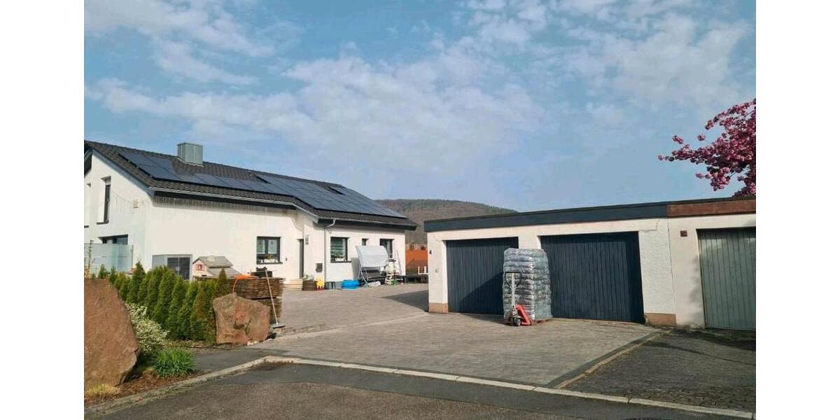 Einfamilienhaus Freudenberg - 7 Zimmer, 200 m&sup2;, 735.000&euro; | Angebot:26239391