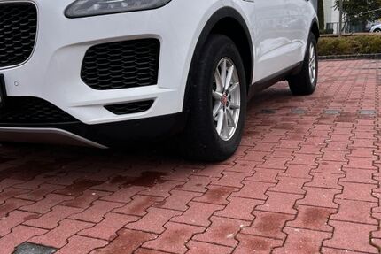 Jaguar E-Pace 205.000 km 14.999 &euro; Wörth am Main 63939