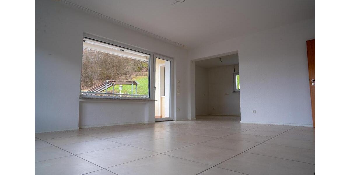 Etagenwohnung Eschau - 3 Zimmer, 92 m&sup2;, 720&euro; | Angebot:25821321