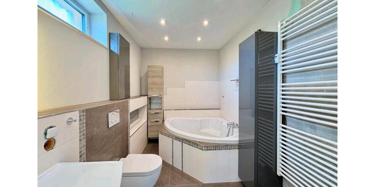 Mehrfamilienhaus, Wohnhaus Rodgau - 5 Zimmer, 165 m&sup2;, 620.000&euro; | Angebot:25641670