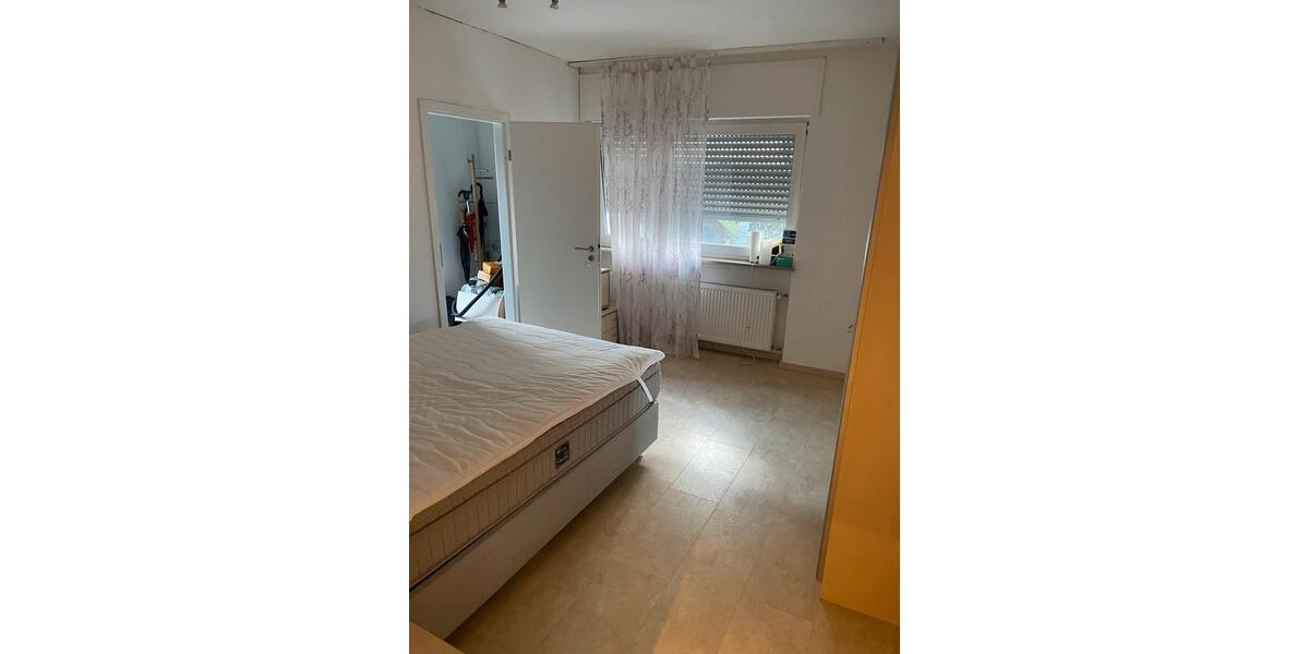 Etagenwohnung Erlenbach am Main - 3 Zimmer, 93 m&sup2;, 1.250&euro; | Angebot:25894989