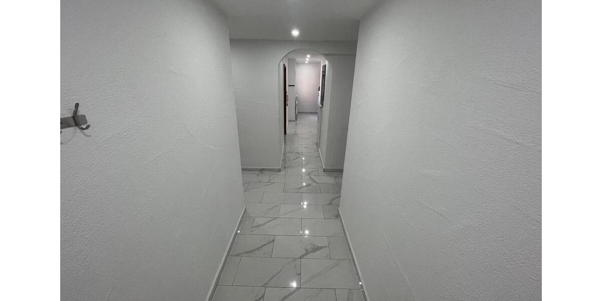 Erdgeschoßwohnung Erlenbach am Main - 2 Zimmer, 83 m&sup2;, 850&euro; | Angebot:24626442