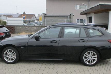 BMW 330 130.131 km 19.799 &euro; Babenhausen 64832