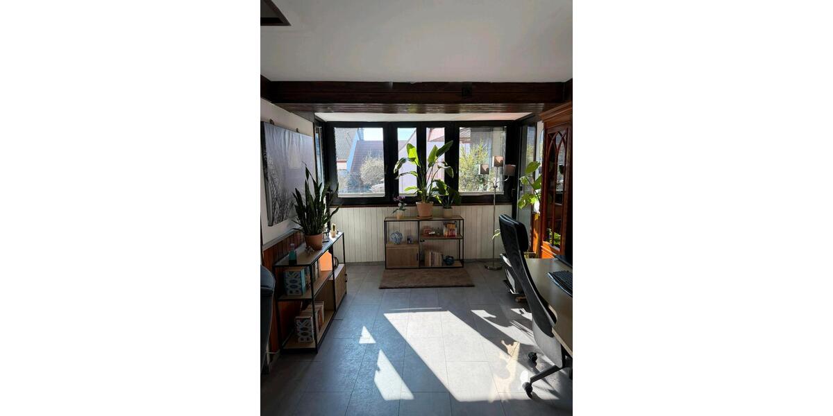 Etagenwohnung Kleinwallstadt - 2 Zimmer, 130 m&sup2;, 1.040&euro; | Angebot:25812654