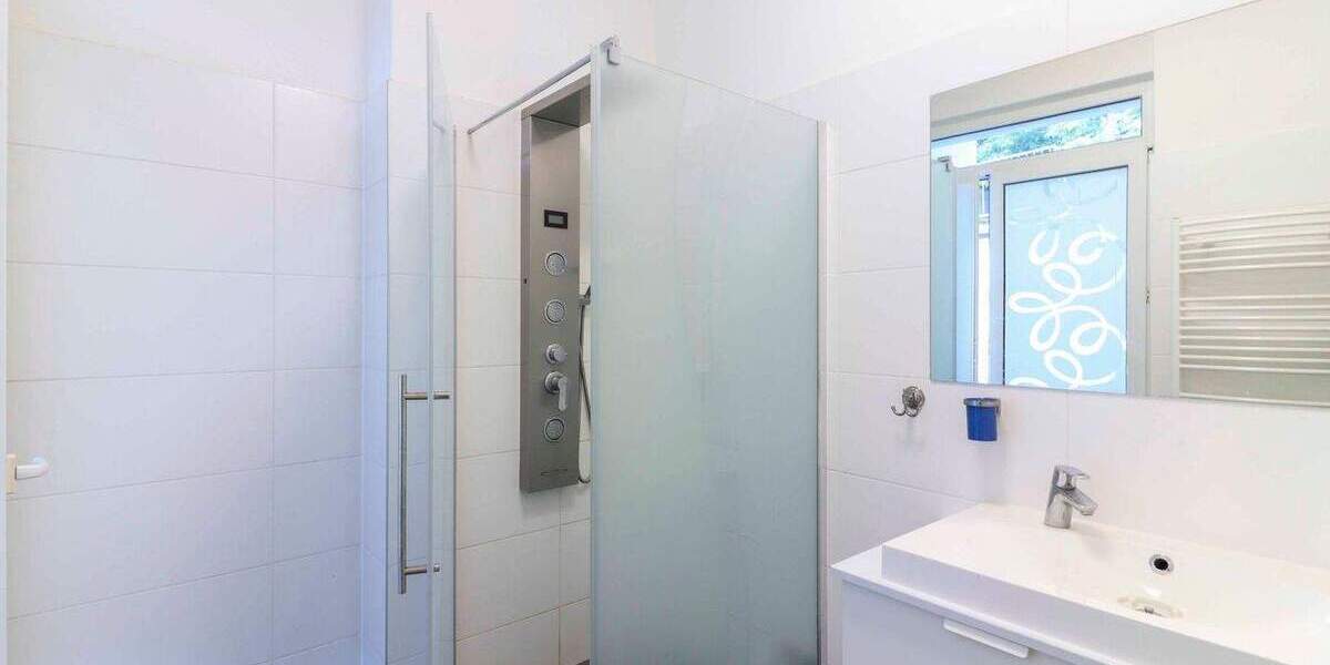 Mehrfamilienhaus, Wohnhaus Aschaffenburg Innenstadt - 7 Zimmer, 146 m&sup2;, 495.000&euro; | Angebot:25690208