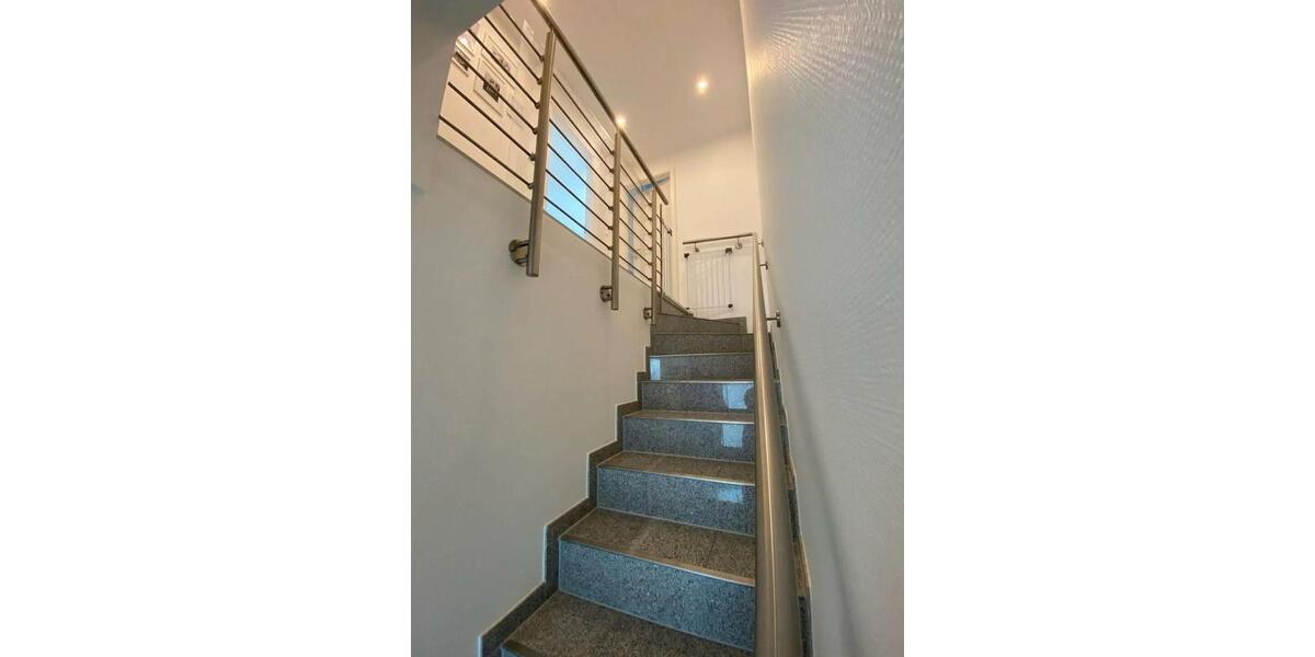 Reihenhaus Hanau Lamboy - 3 Zimmer, 81 m&sup2;, 380.000&euro; | Angebot:27189804