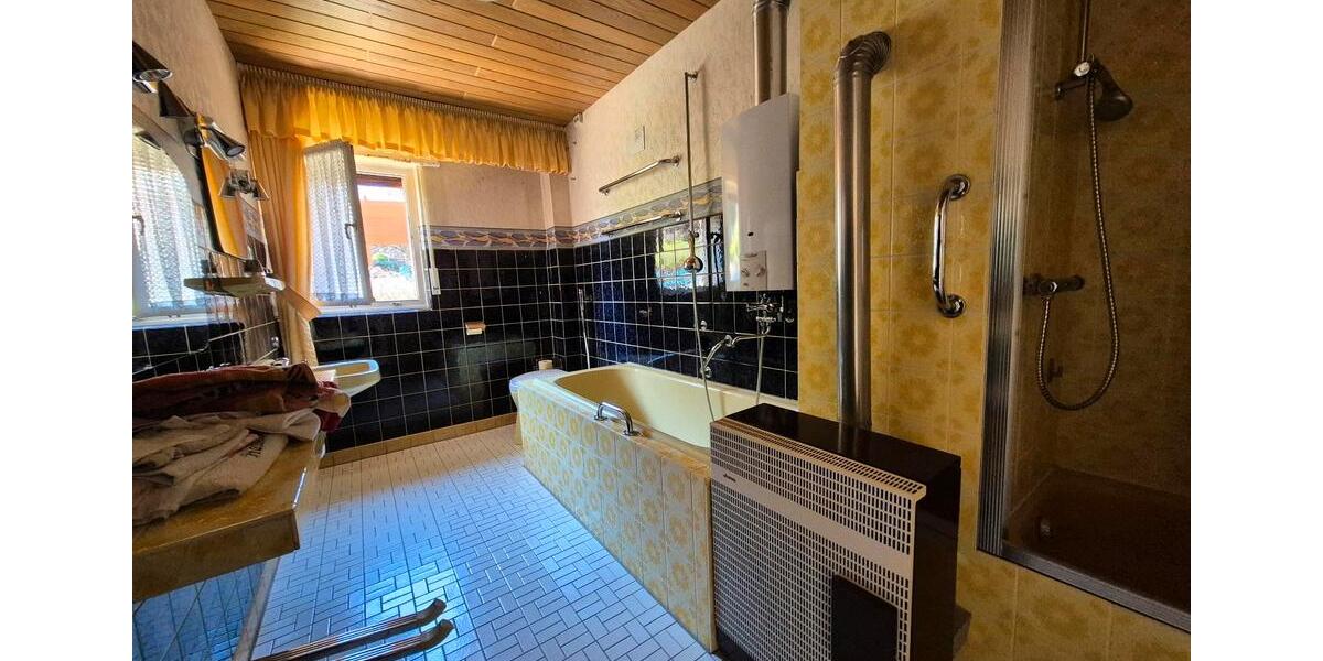 Einfamilienhaus Freigericht - 4 Zimmer, 126 m&sup2;, 330.000&euro; | Angebot:26060381