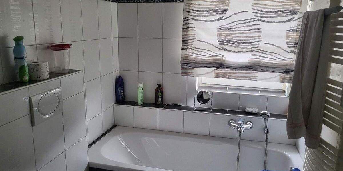 Einfamilienhaus Hasselroth Neuenhaßlau - 4 Zimmer, 159 m&sup2;, 630.000&euro; | Angebot:25657426