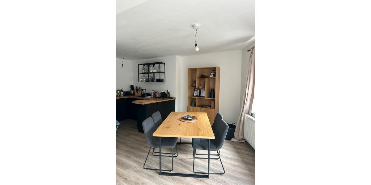 Einfamilienhaus Breuberg - 10 Zimmer, 370 m&sup2;, 440.000&euro; | Angebot:26256008