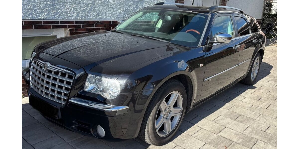 Chrysler 300C 150.400 km 8.400 &euro; Münster 64839