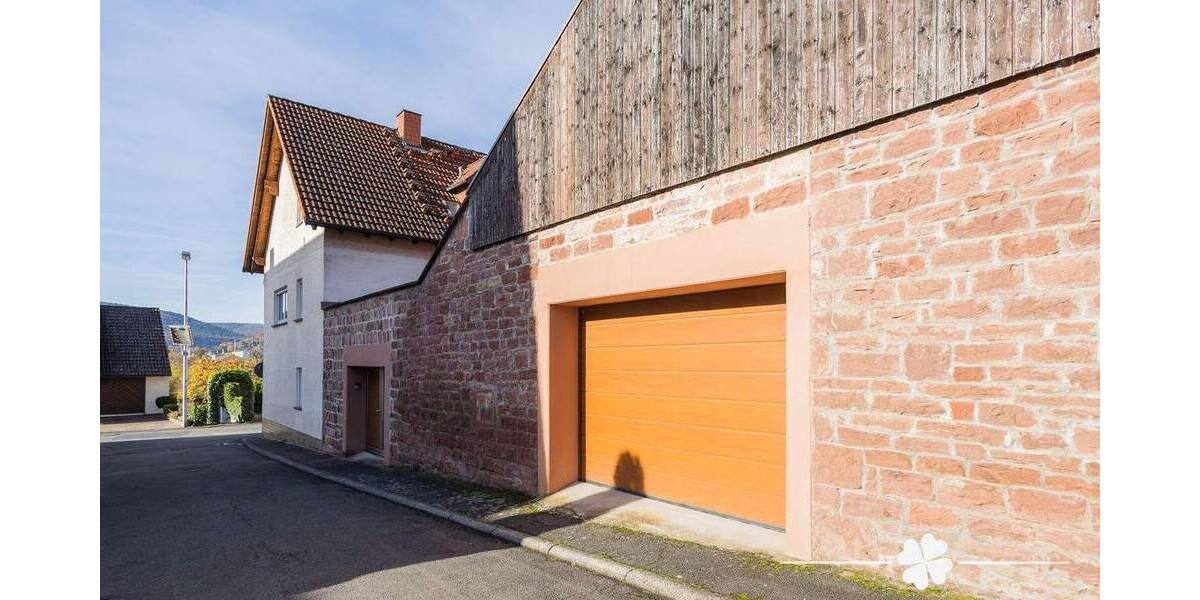 Mehrfamilienhaus, Wohnhaus Großheubach - 6 Zimmer, 215 m&sup2;, 560.000&euro; | Angebot:25777966