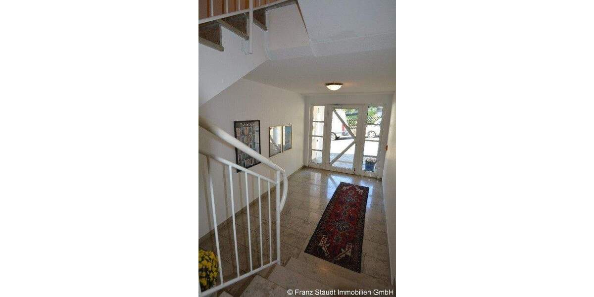 Etagenwohnung Goldbach - 2 Zimmer, 98 m&sup2;, 350.000&euro; | Angebot:25770253