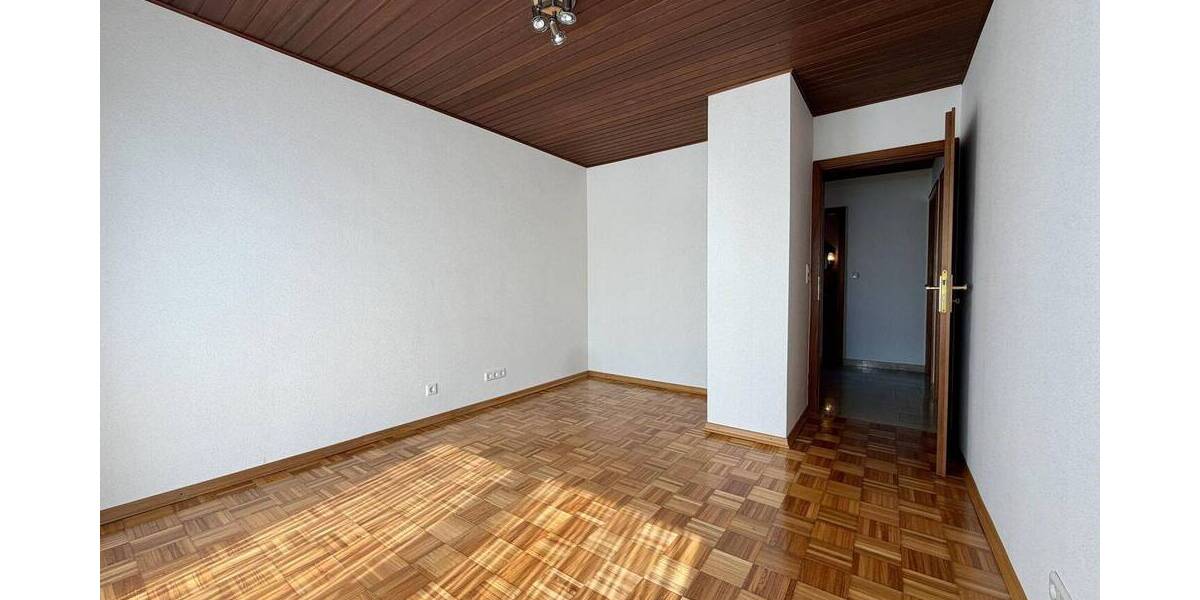 Einfamilienhaus Rodgau Jügesheim - 5 Zimmer, 170 m&sup2;, 649.000&euro; | Angebot:26332525