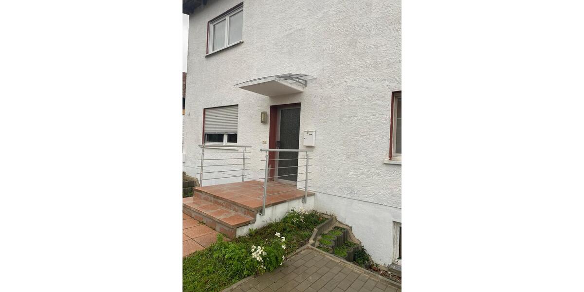 Etagenwohnung Höchst im Odenwald - 2 Zimmer, 65 m&sup2;, 850&euro; | Angebot:25827310