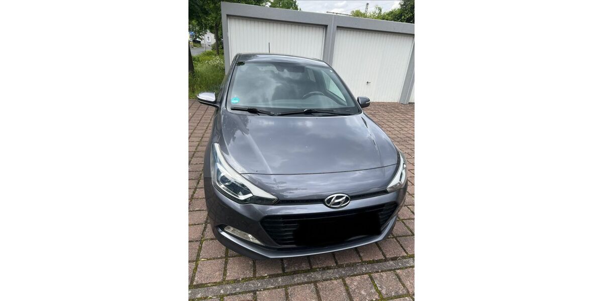 Hyundai i20 83.500 km 7.249 &euro; Gelnhausen 63571