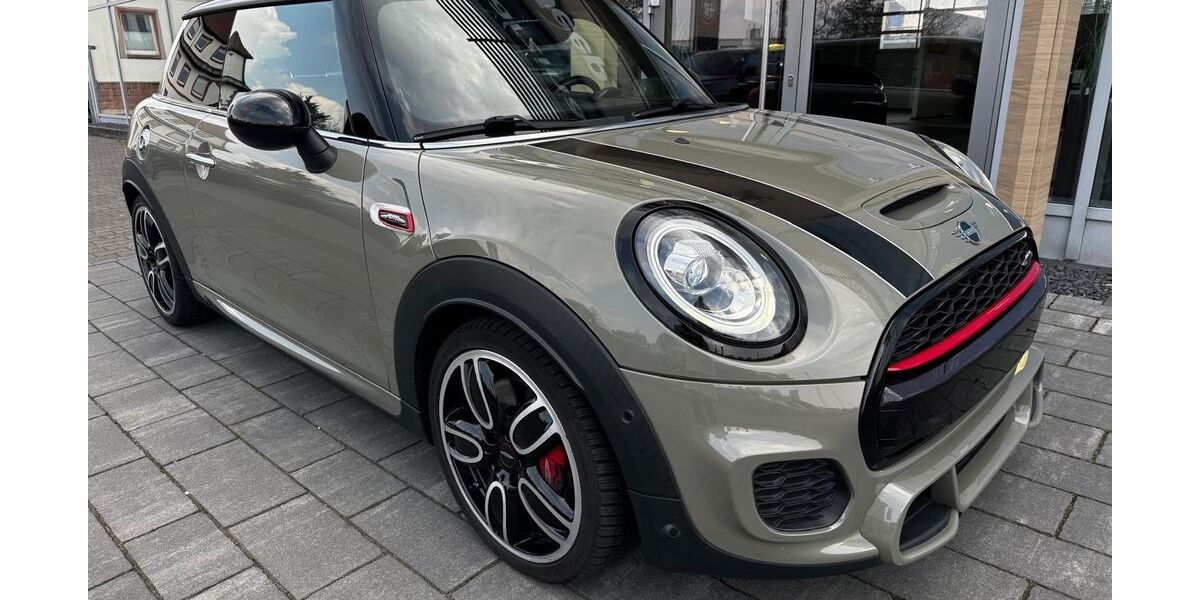Mini John Cooper Works 47.000 km 26.499 &euro; Aschaffenburg 63741