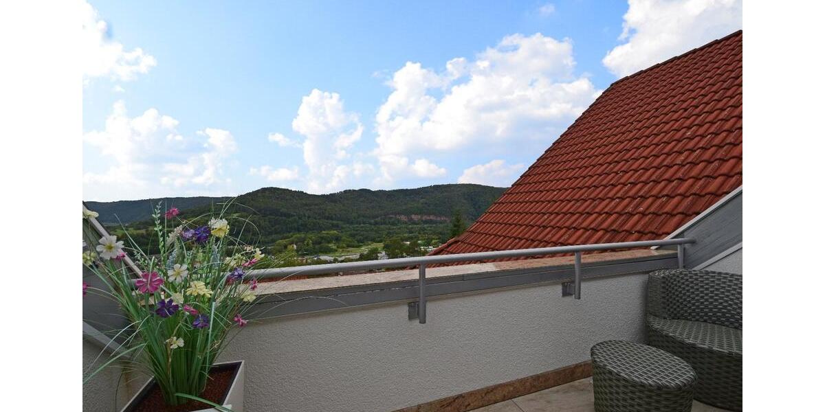 Etagenwohnung Freudenberg - 3 Zimmer, 83 m&sup2;, 289.000&euro; | Angebot:23392212