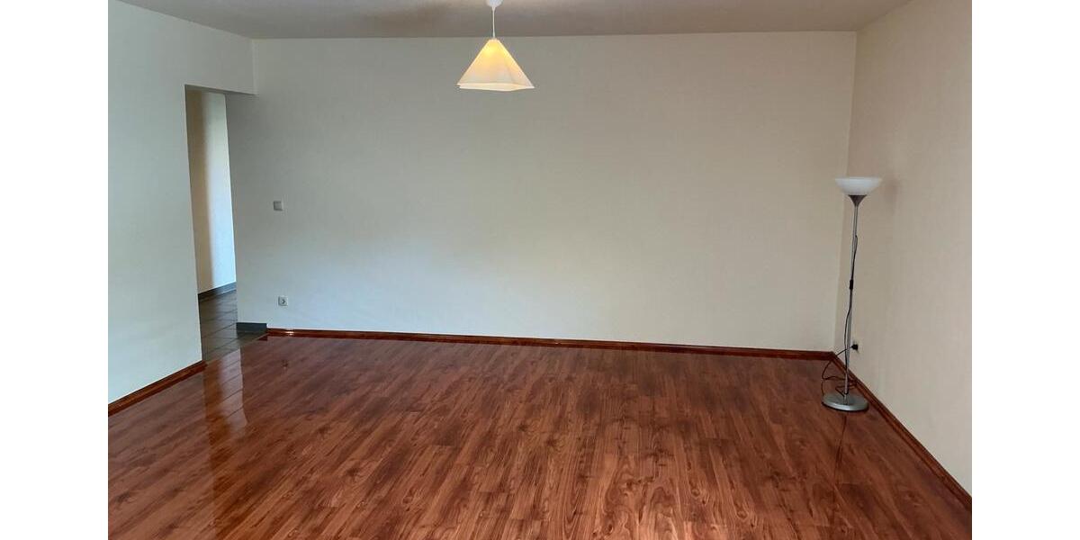 Etagenwohnung Geiselbach - 3 Zimmer, 84 m&sup2;, 199.000&euro; | Angebot:26765284