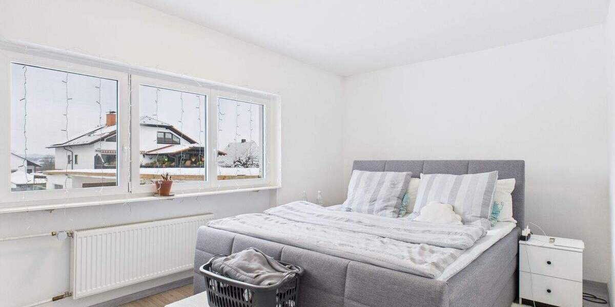 Mehrfamilienhaus, Wohnhaus Hasselroth Gondsroth - 6 Zimmer, 189 m&sup2;, 449.000&euro; | Angebot:25686885