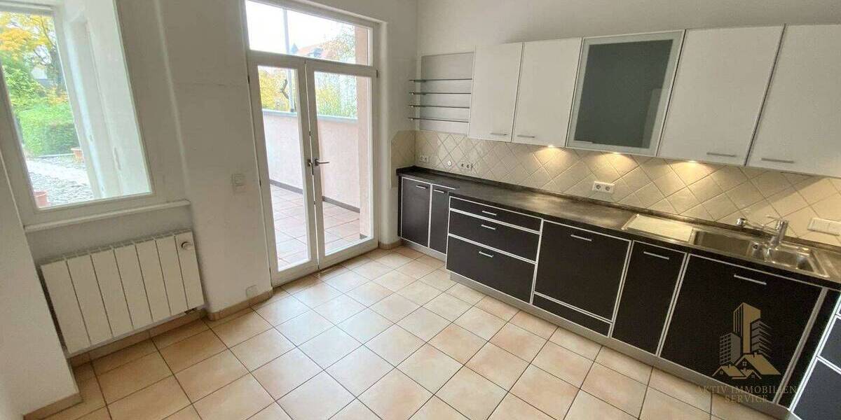 Einfamilienhaus Aschaffenburg Innenstadt - 7 Zimmer, 294 m&sup2;, 1.190.000&euro; | Angebot:25688758