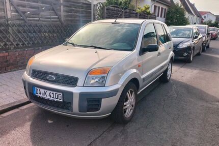 Ford Fusion 180.000 km 2.900 &euro; Eppertshausen 64859