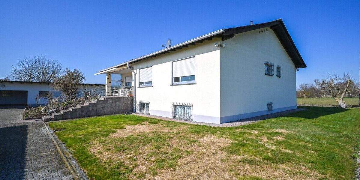 Einfamilienhaus Babenhausen Sickenhofen - 6 Zimmer, 252 m&sup2;, 1.250.000&euro; | Angebot:25693355