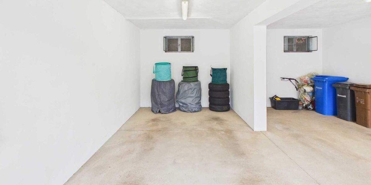 Einfamilienhaus Geiselbach - 7 Zimmer, 202 m&sup2;, 468.000&euro; | Angebot:25747646