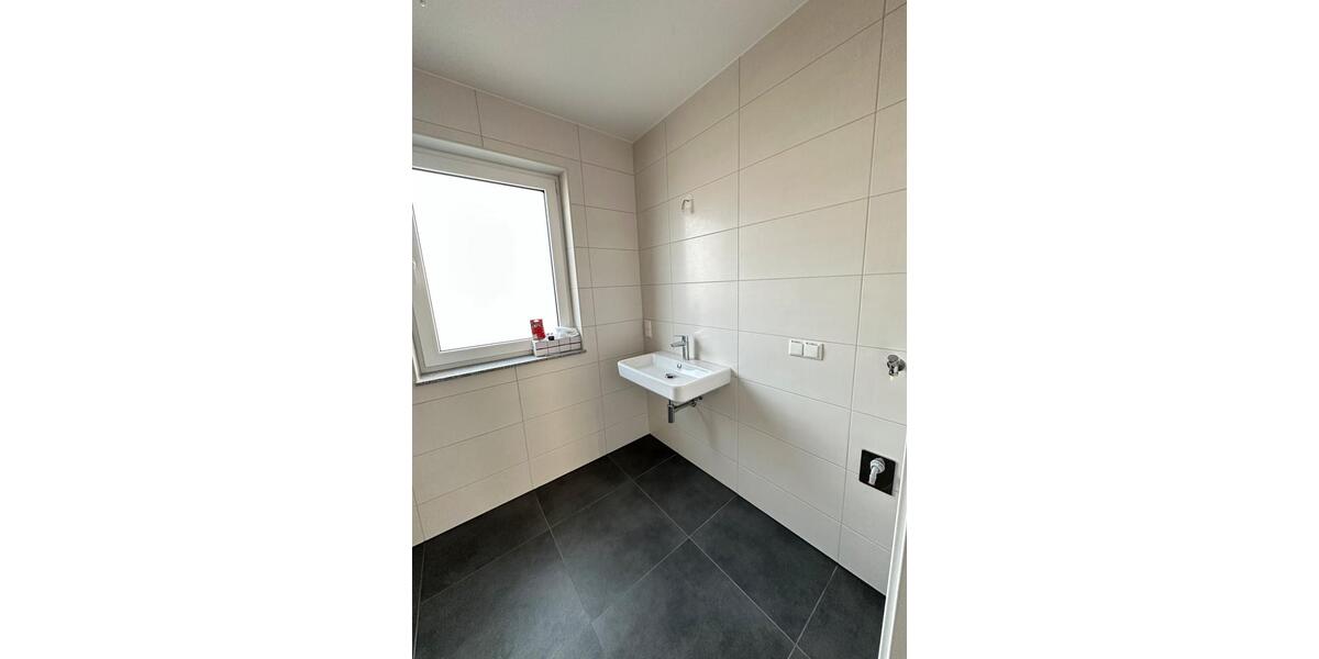 Etagenwohnung Groß-Zimmern Zimmern - 2 Zimmer, 65 m&sup2;, 1.100&euro; | Angebot:23767988