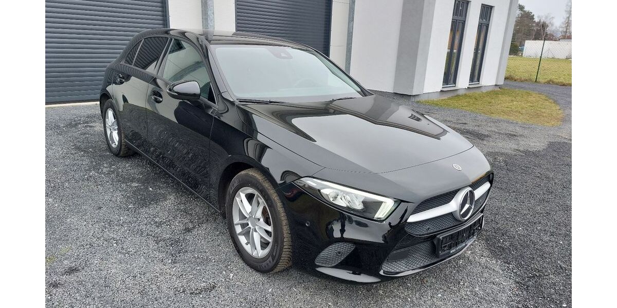 Mercedes-Benz A 160 23.450 km 19.690 &euro; Grosswallstadt 63868