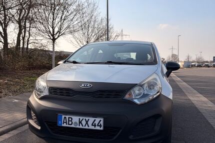 Kia Rio 118.400 km 3.699 &euro; Aschaffenburg 63739
