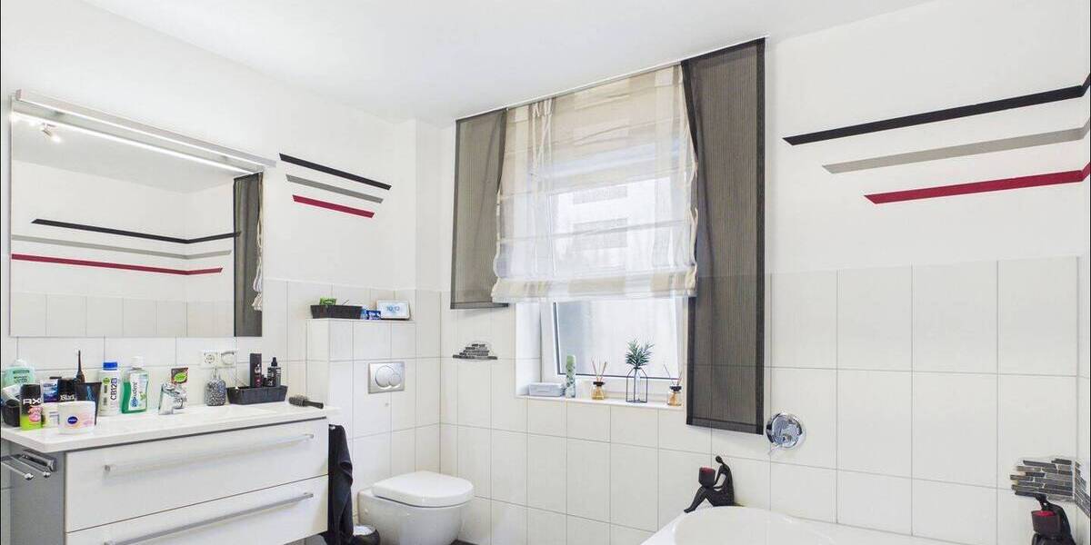 Mehrfamilienhaus, Wohnhaus Großostheim / Wenigumstadt Wenigumstadt - 8 Zimmer, 255 m&sup2;, 869.000&euro; | Angebot:26686345