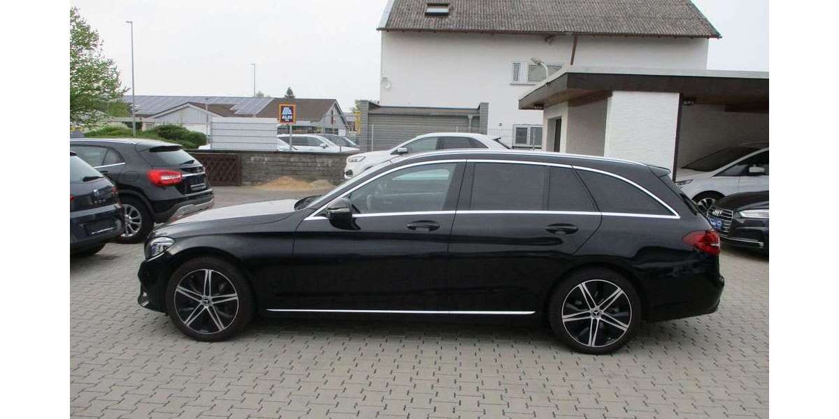 Mercedes-Benz C 300 152.187 km 19.999 &euro; Babenhausen 64832