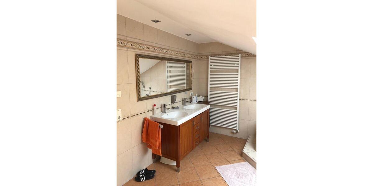 Doppelhaushälfte Laufach - 6 Zimmer, 200 m&sup2;, 480.000&euro; | Angebot:25087516