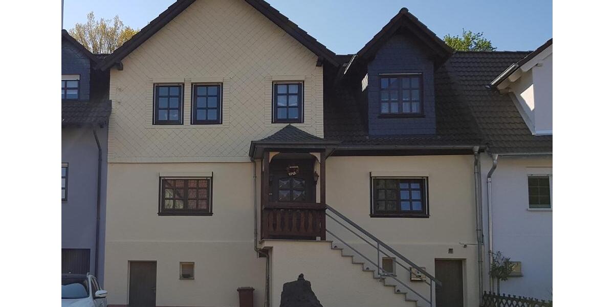 Doppelhaushälfte Hasselroth - 5.5 Zimmer, 130 m&sup2;, 219.000&euro; | Angebot:25591563