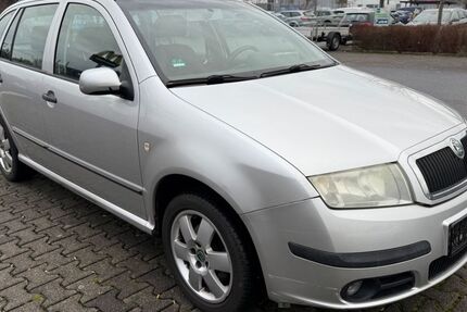 Skoda Fabia 118.600 km 3.990 &euro; Aschaffenburg 63739