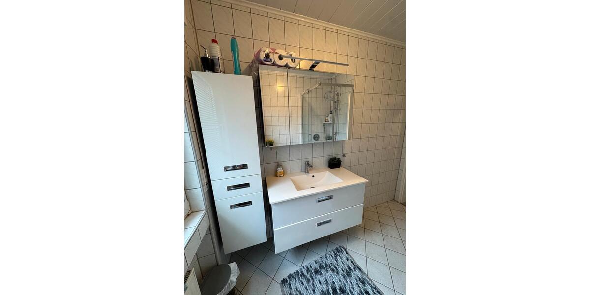 Etagenwohnung Babenhausen - 3 Zimmer, 65 m&sup2;, 1.200&euro; | Angebot:26661976