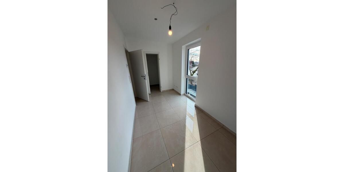 Mehrfamilienhaus, Wohnhaus Gründau - 1 Zimmer, 330 m&sup2;, 1.000.000&euro; | Angebot:26920383