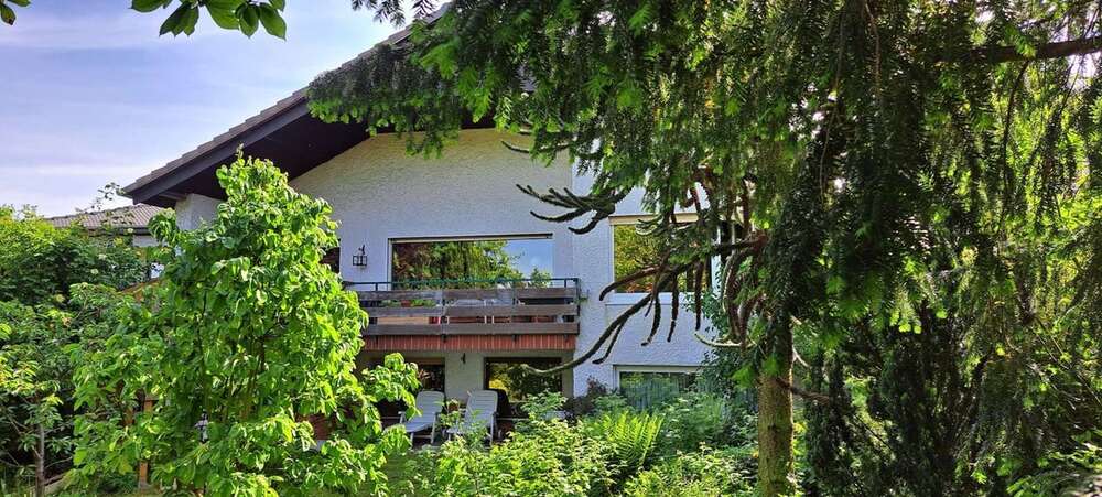 Einfamilienhaus Langenselbold - 7 Zimmer, 240 m&sup2;, 595.000&euro; | Angebot:26689806