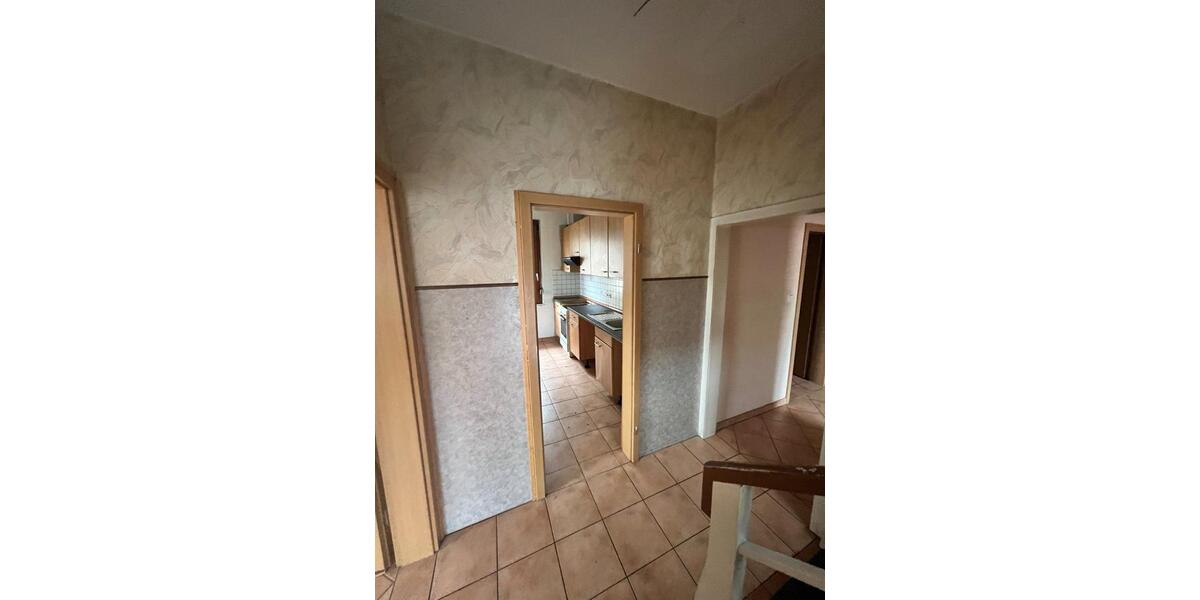 Etagenwohnung Schaafheim - 5.5 Zimmer, 135 m&sup2;, 720&euro; | Angebot:20540768